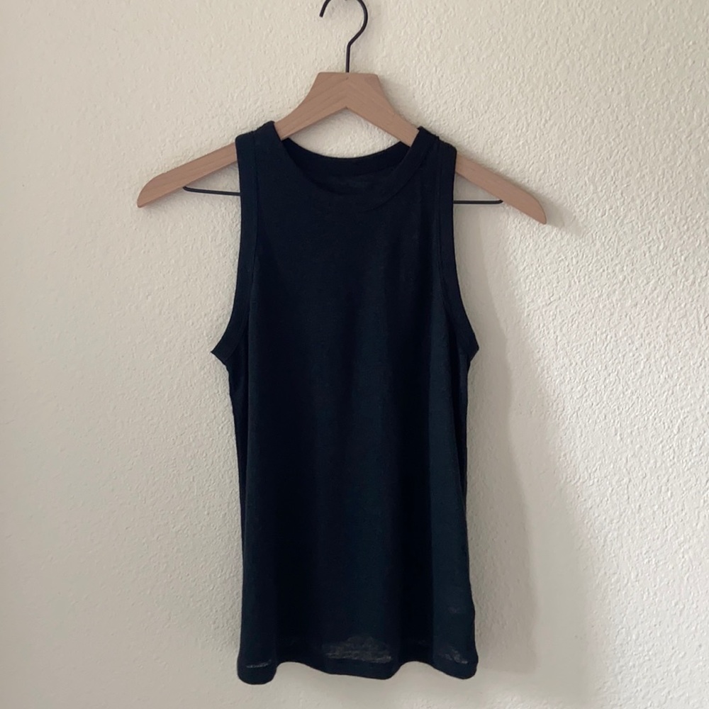 Black Sleeveless Linen Blend Top